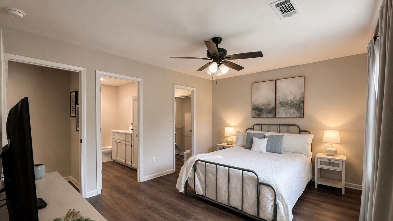Photo of Bedroom in Jacksonville