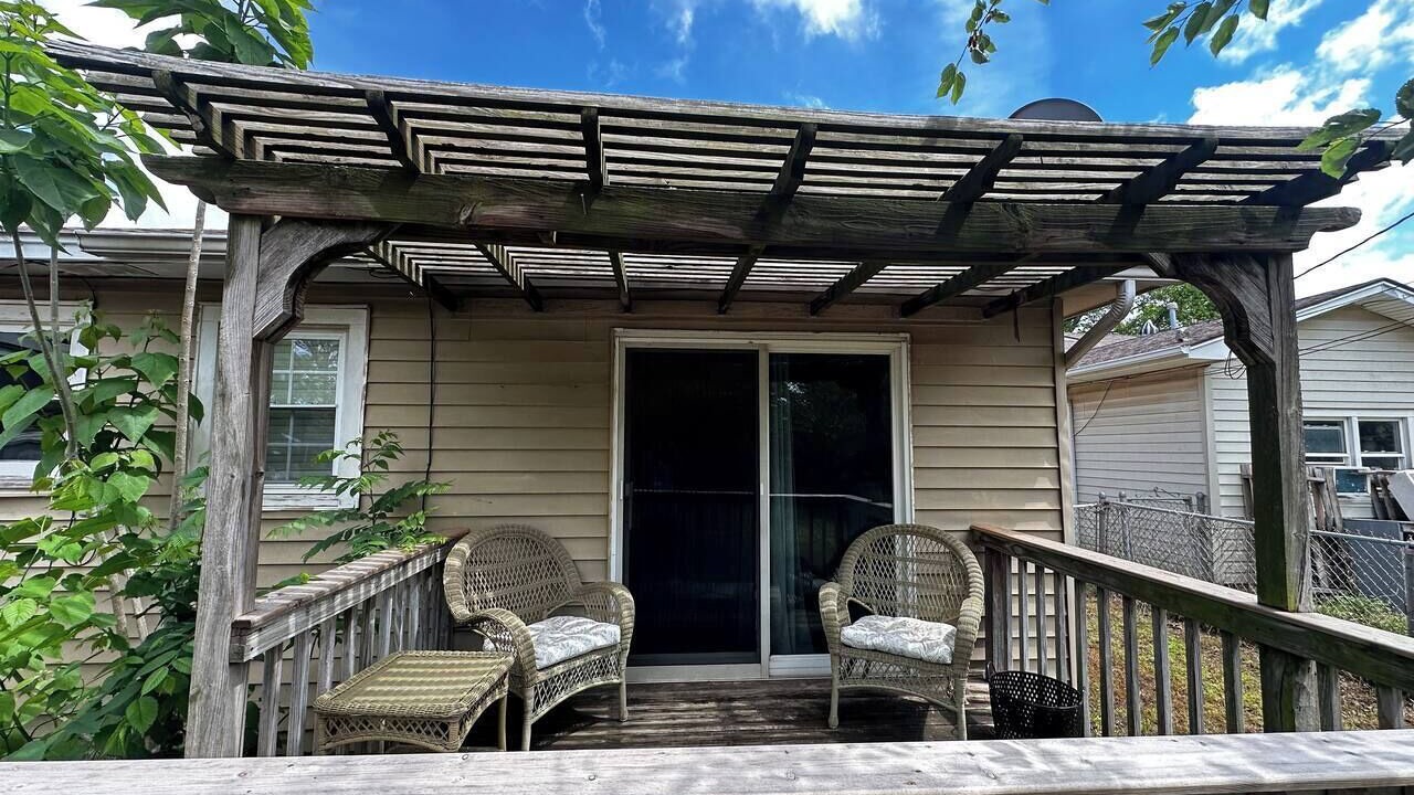 Photo of Patio Balcony in Enid