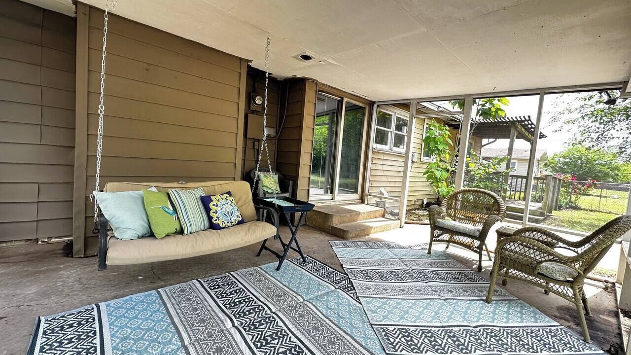 Photo of Patio Balcony in Enid