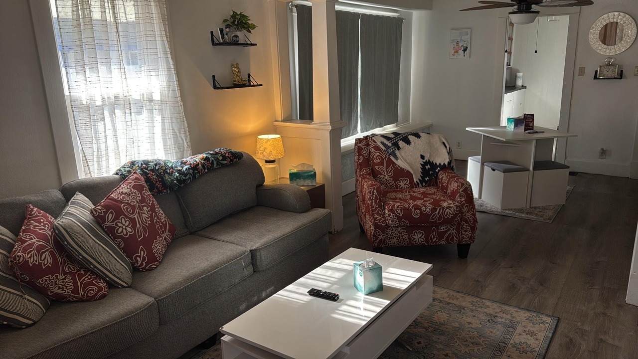 Photo of Livingroom in Kansas City