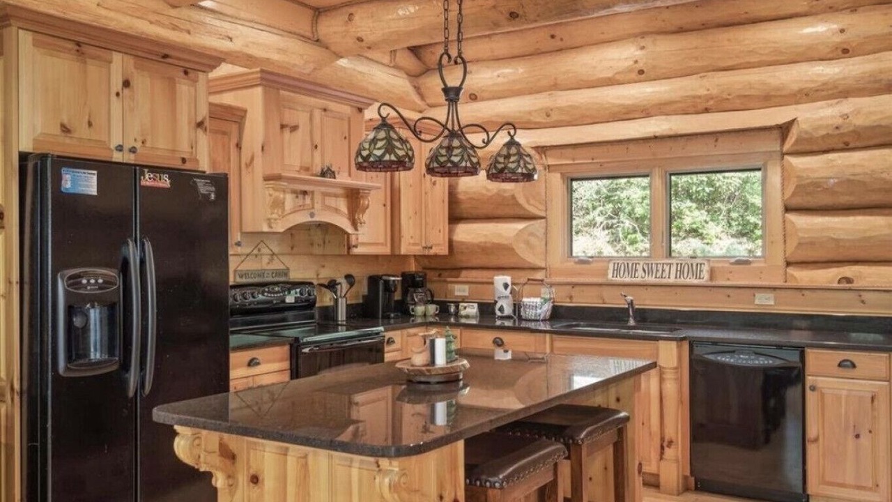 Photo of Kitchen in Pittman Center