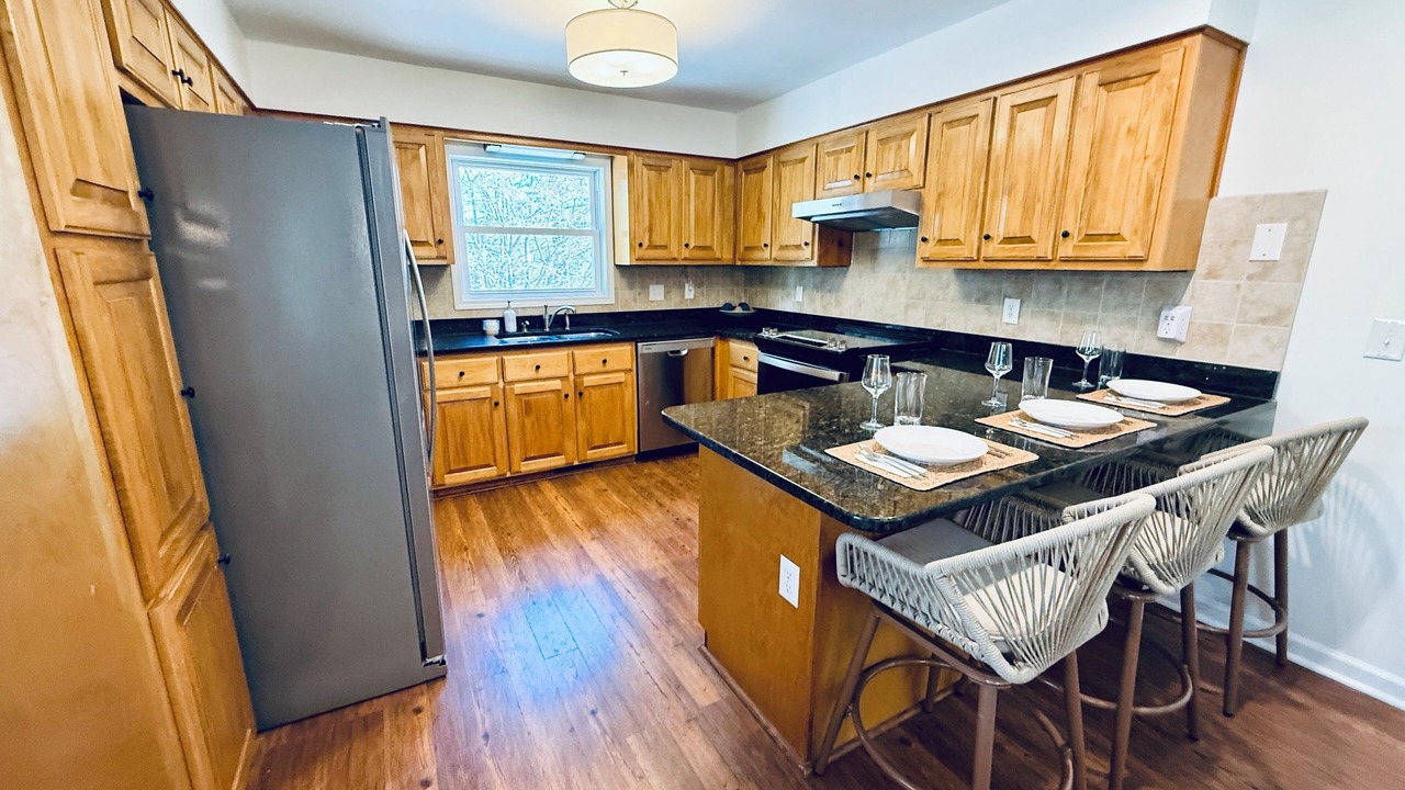 Photo of Kitchen in Emerald Isle