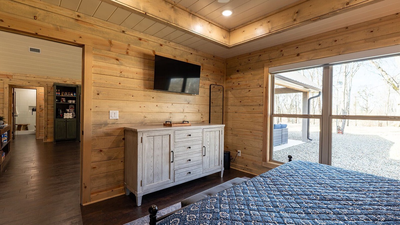 Photo of Bedroom in Golden