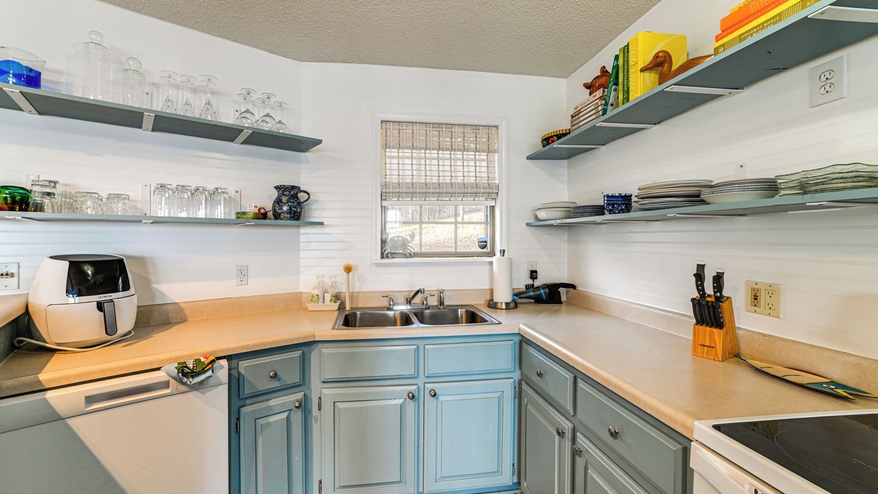 Photo of Kitchen in New Concord