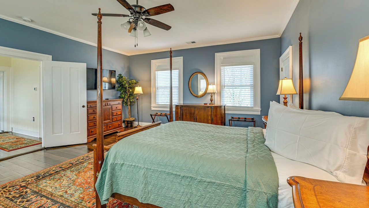 Photo of Bedroom in Taylorsville