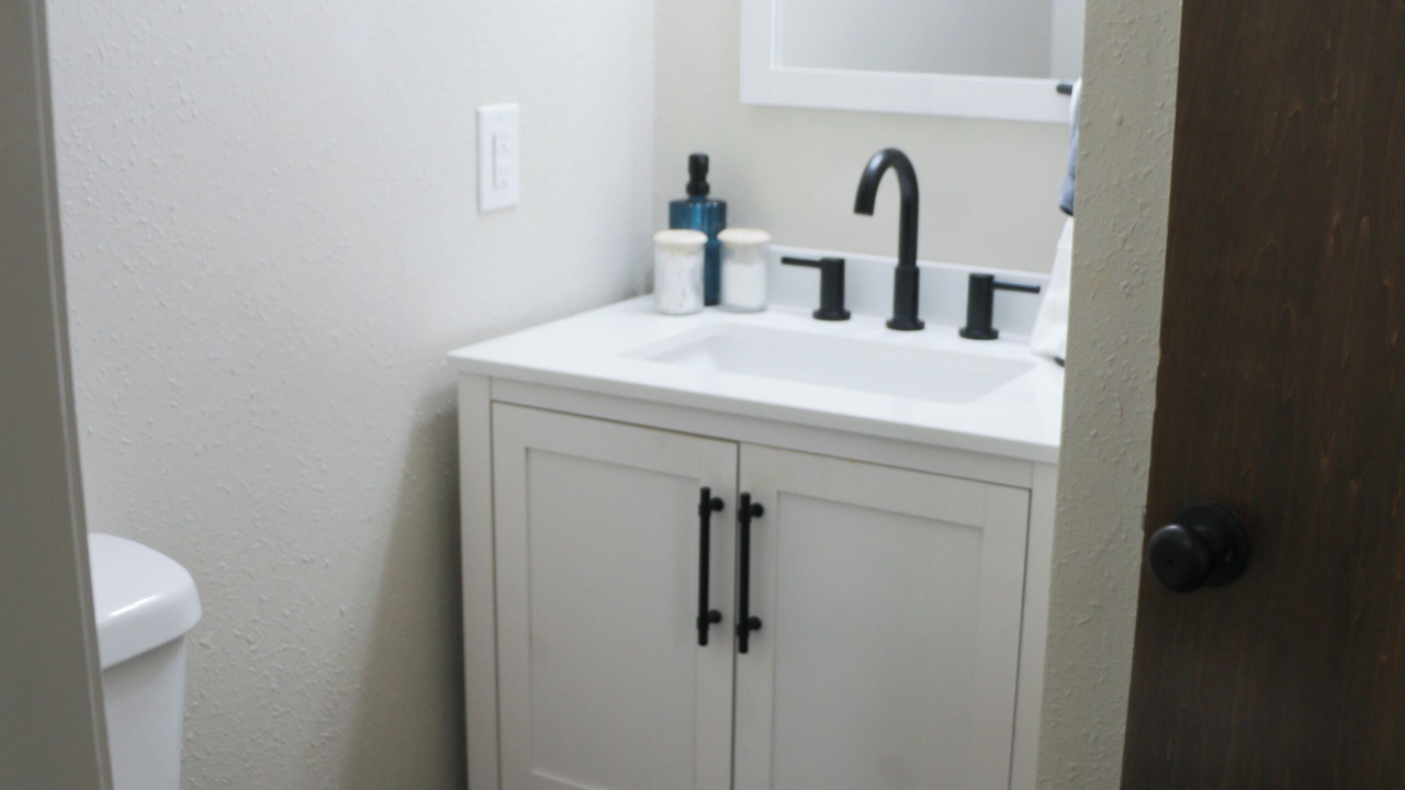Photo of Bathroom in Pryor