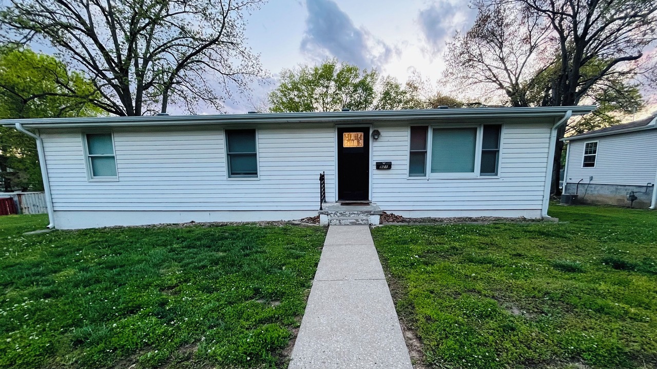 Photo of Outdoor in Atchison