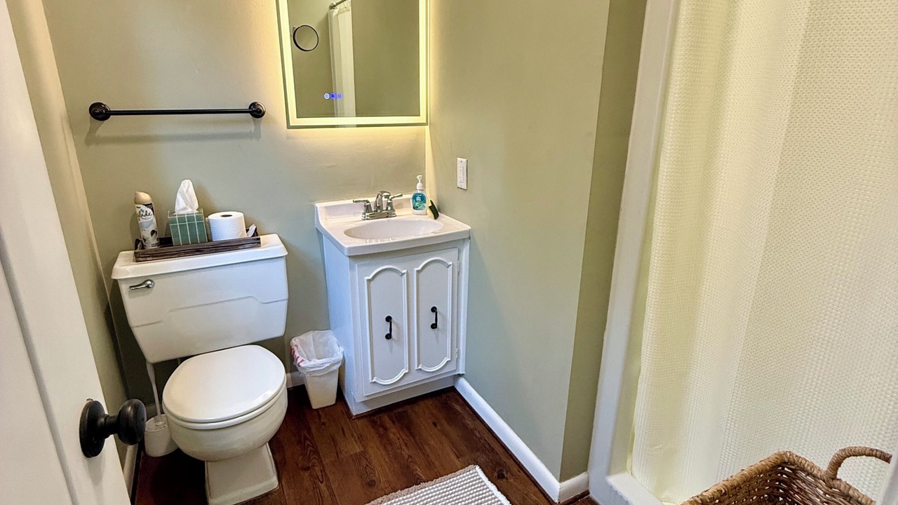 Photo of Bathroom in Hatteras