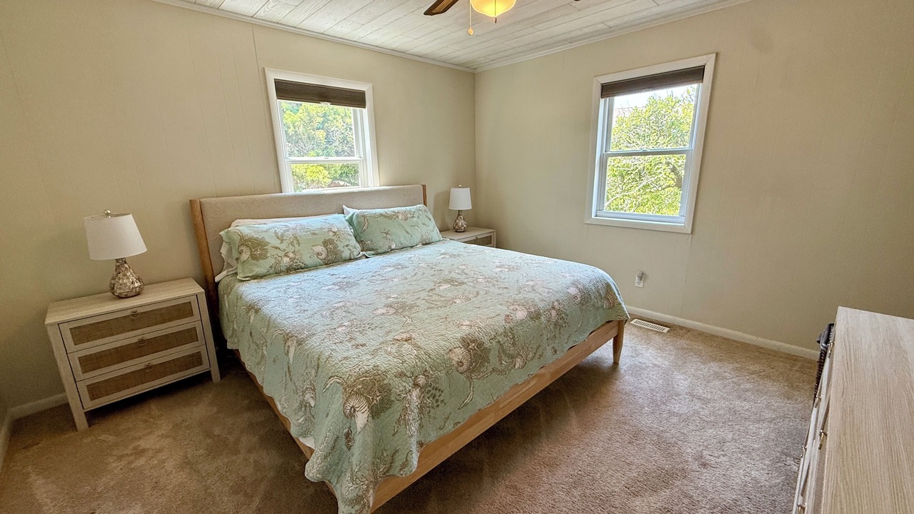 Photo of Bedroom in Hatteras