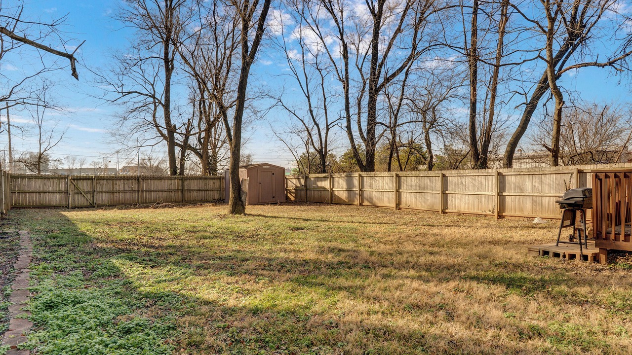 Photo of Outdoor in West Central