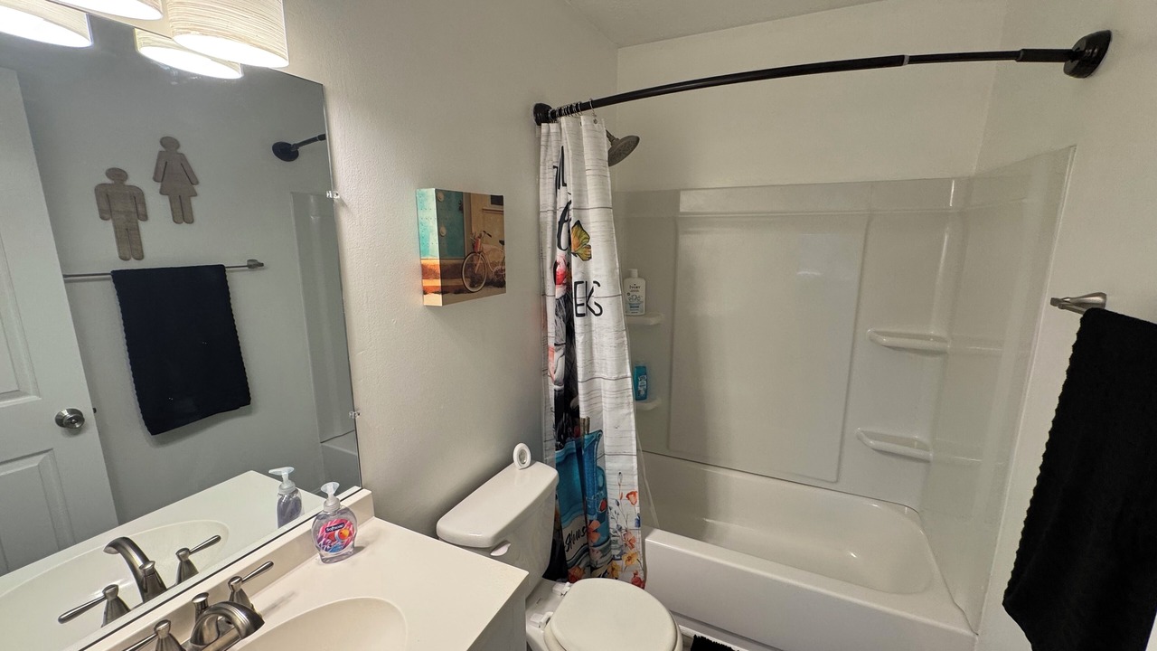 Photo of Bathroom in Shepherdsville