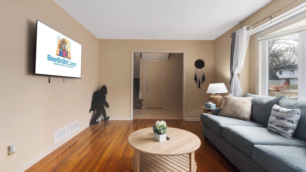 Photo of Livingroom in Lenexa