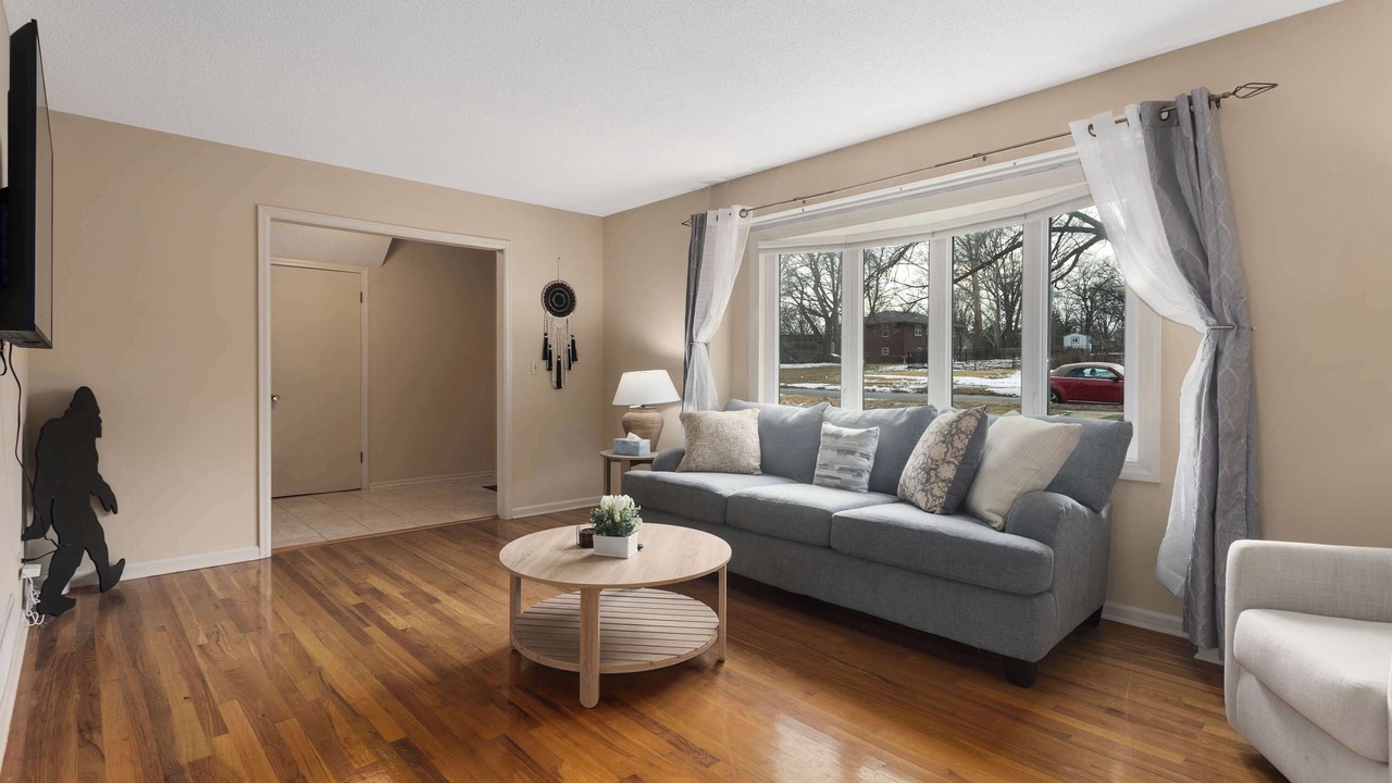 Photo of Livingroom in Lenexa