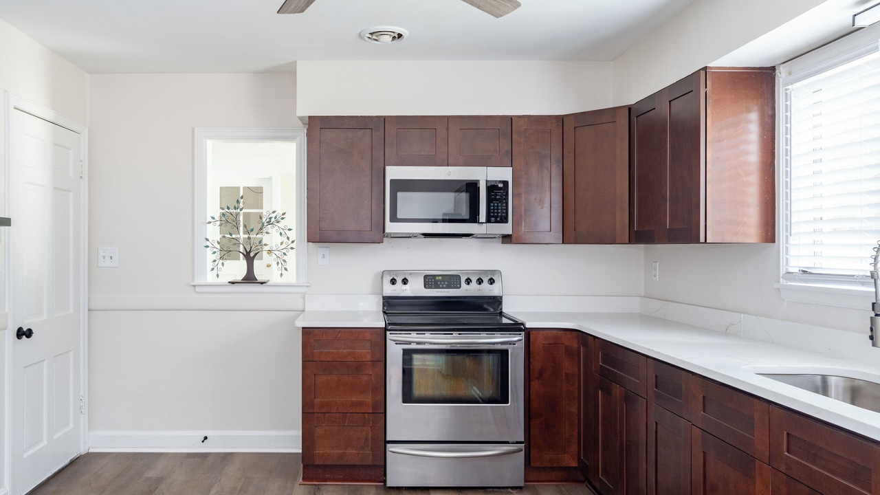 Photo of Kitchen in Kenwood Hill