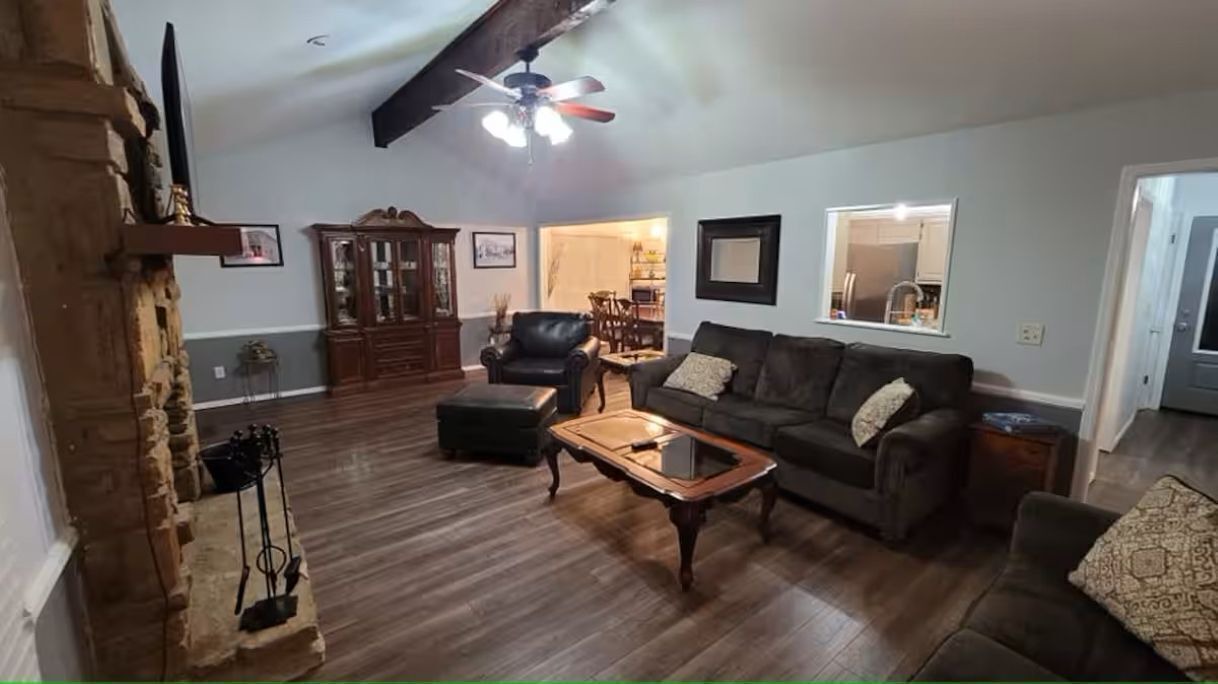 Photo of Livingroom in Tulsa