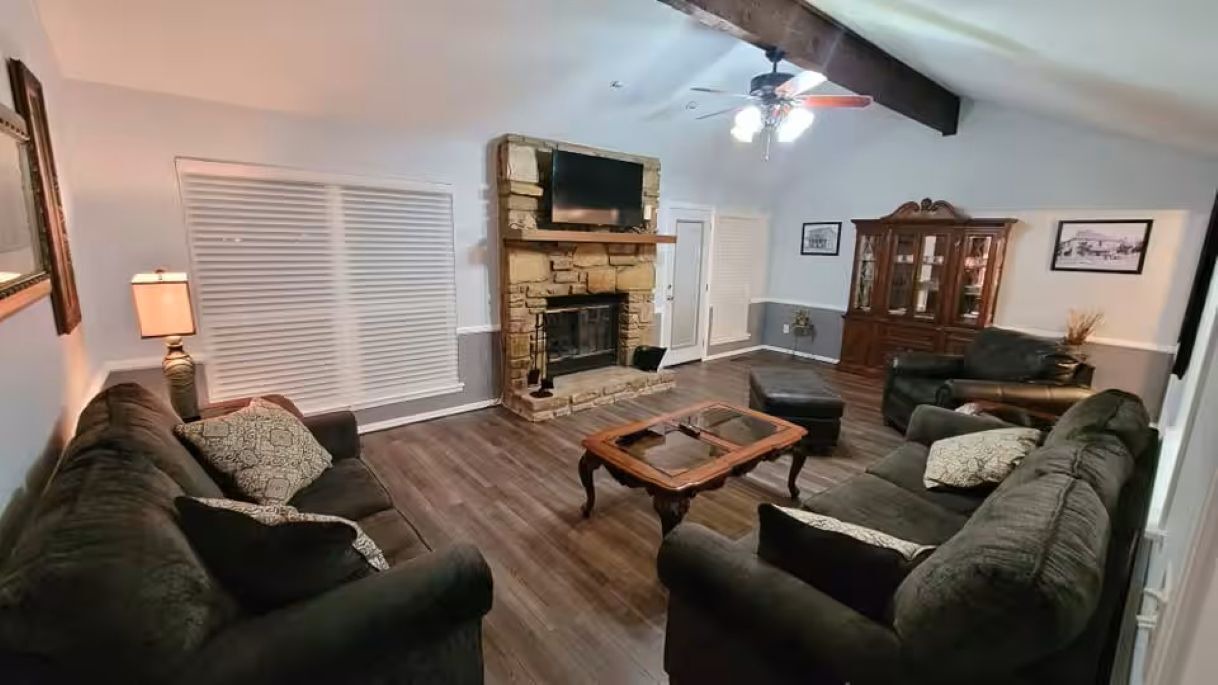 Photo of Livingroom in Tulsa