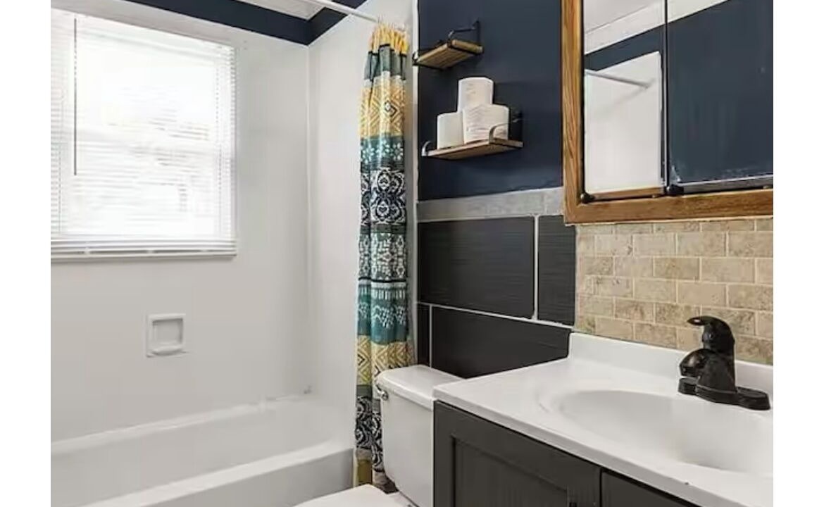 Photo of Bathroom in Gladstone