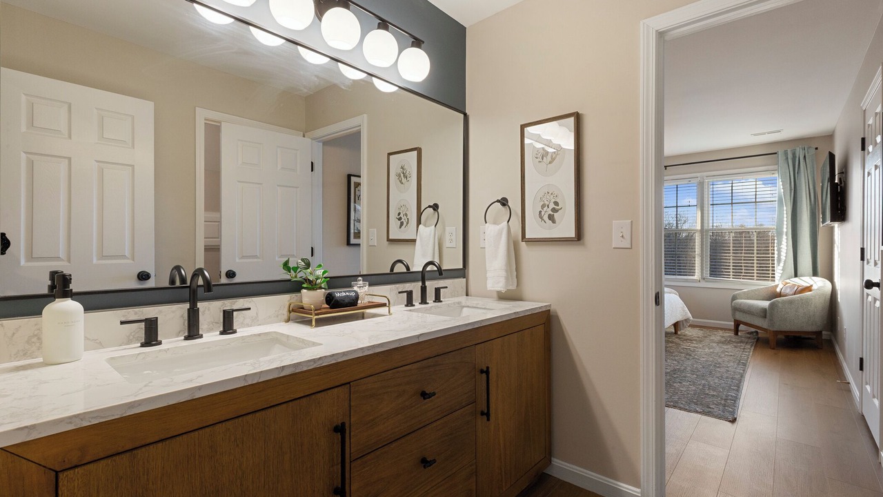 Photo of Bathroom in Shelbyville
