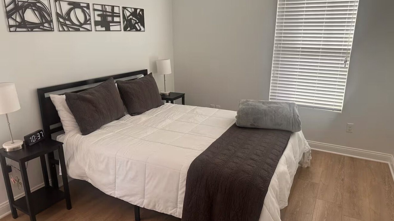 Photo of Bedroom in Elizabethtown