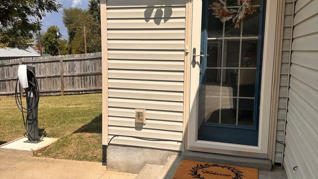 Photo of Outdoor in Elizabethtown