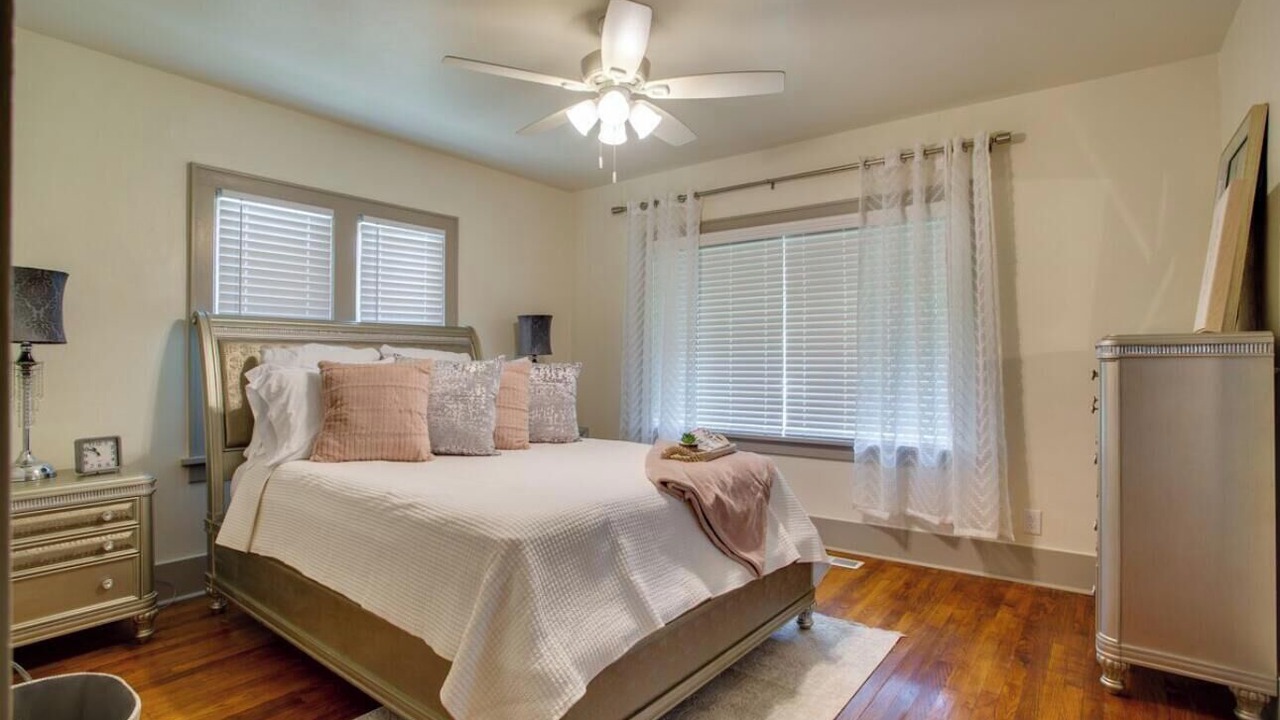 Photo of Bedroom in Enid