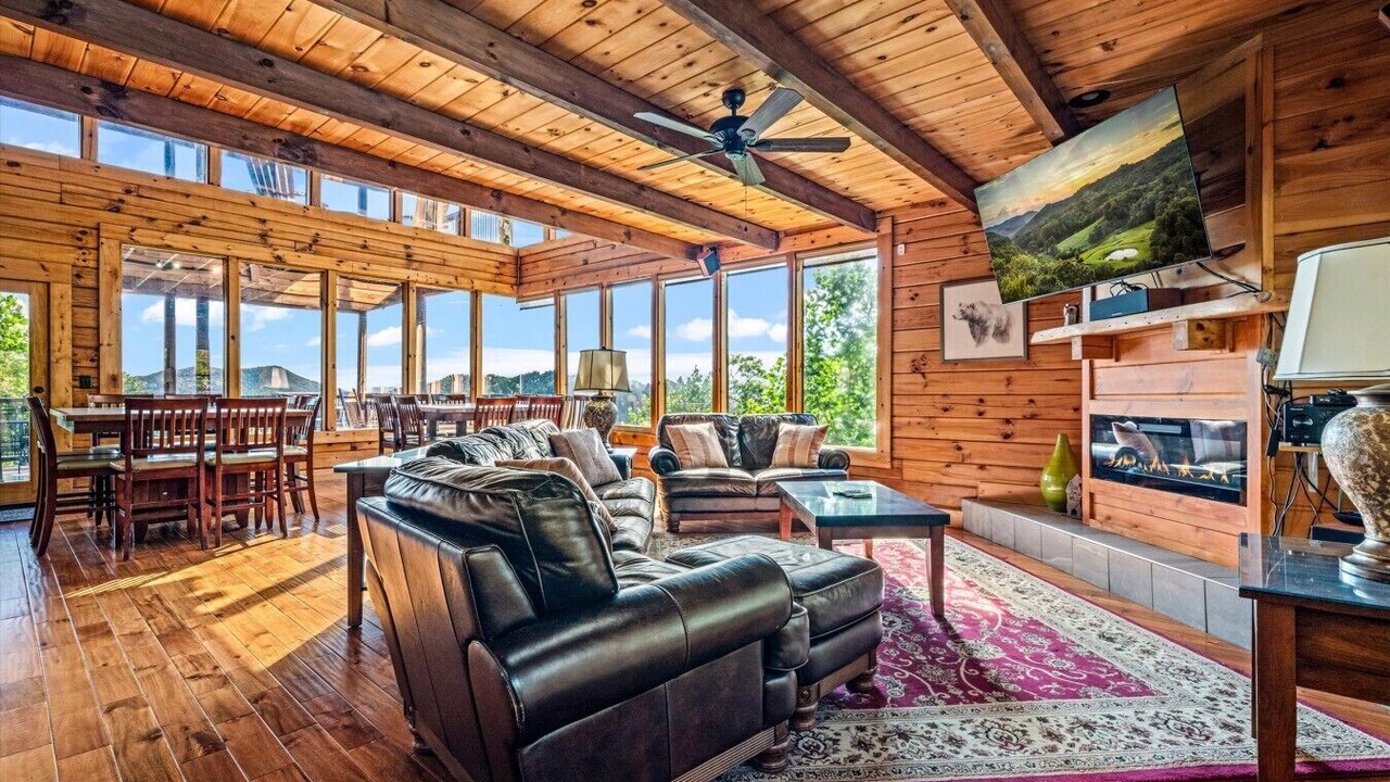Photo of Livingroom in Gatlinburg - Pigeon Forge