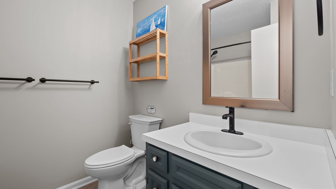 Photo of Bathroom in Emerald Isle