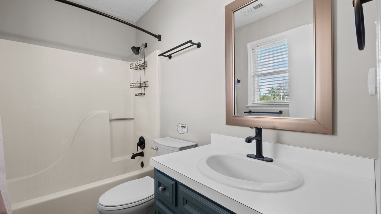 Photo of Bathroom in Emerald Isle