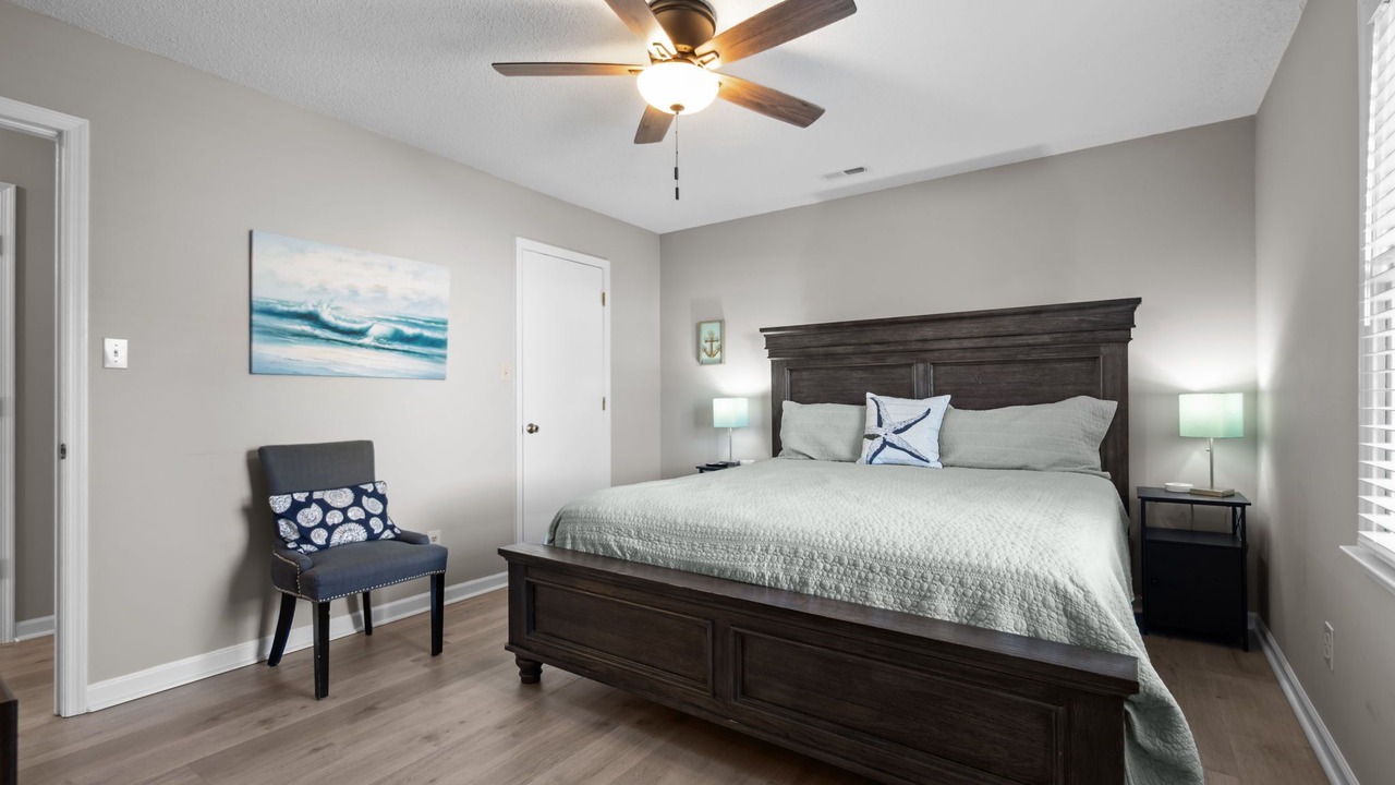 Photo of Bedroom in Emerald Isle