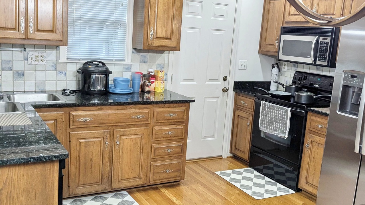 Photo of Kitchen in Douglass Hills
