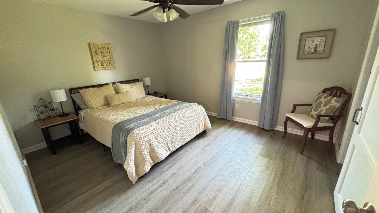 Photo of Bedroom in Tulsa