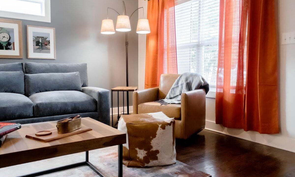 Photo of Livingroom in Clarksville