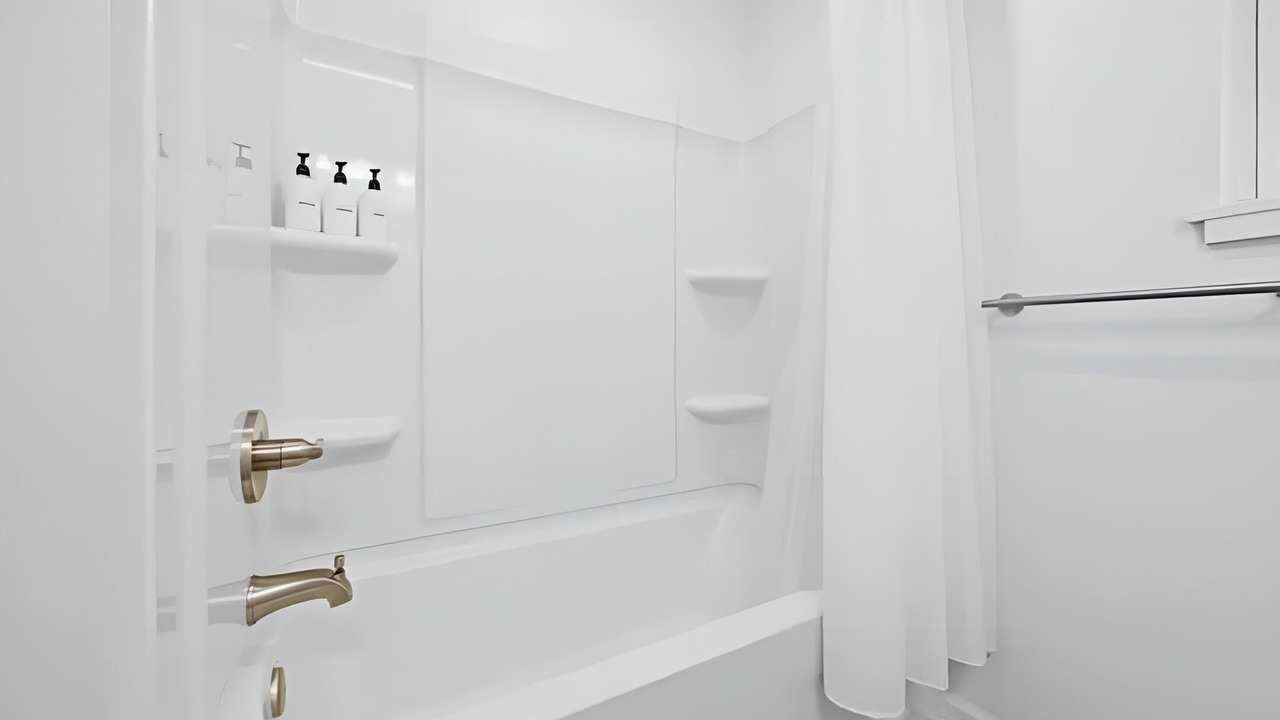 Photo of Bathroom in Phoenix Hill