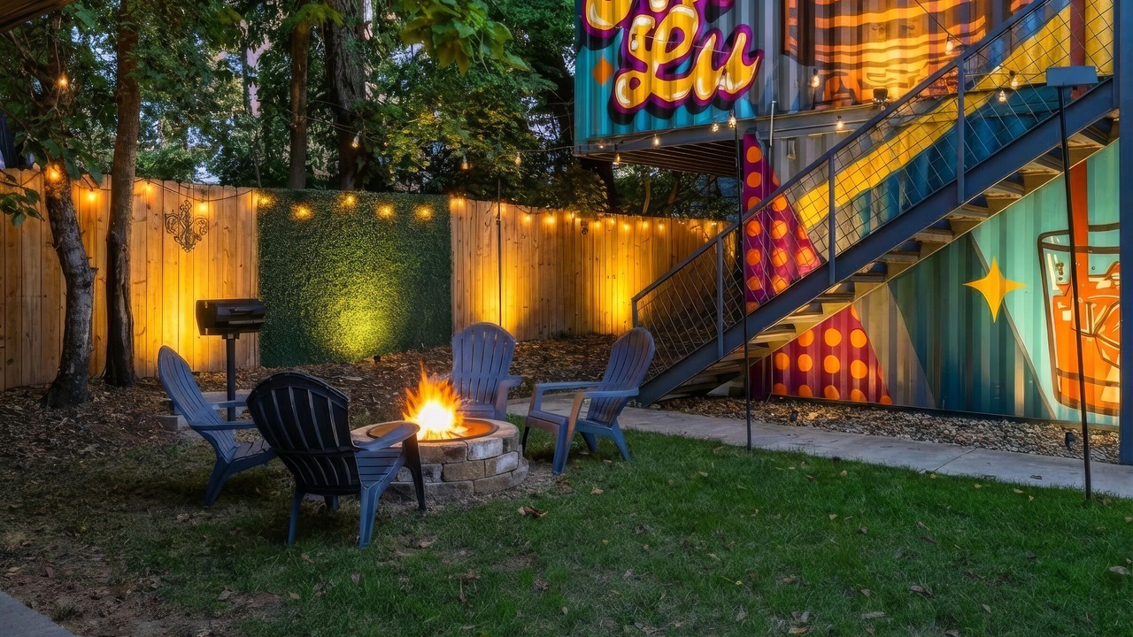 Photo of Outdoor in Phoenix Hill