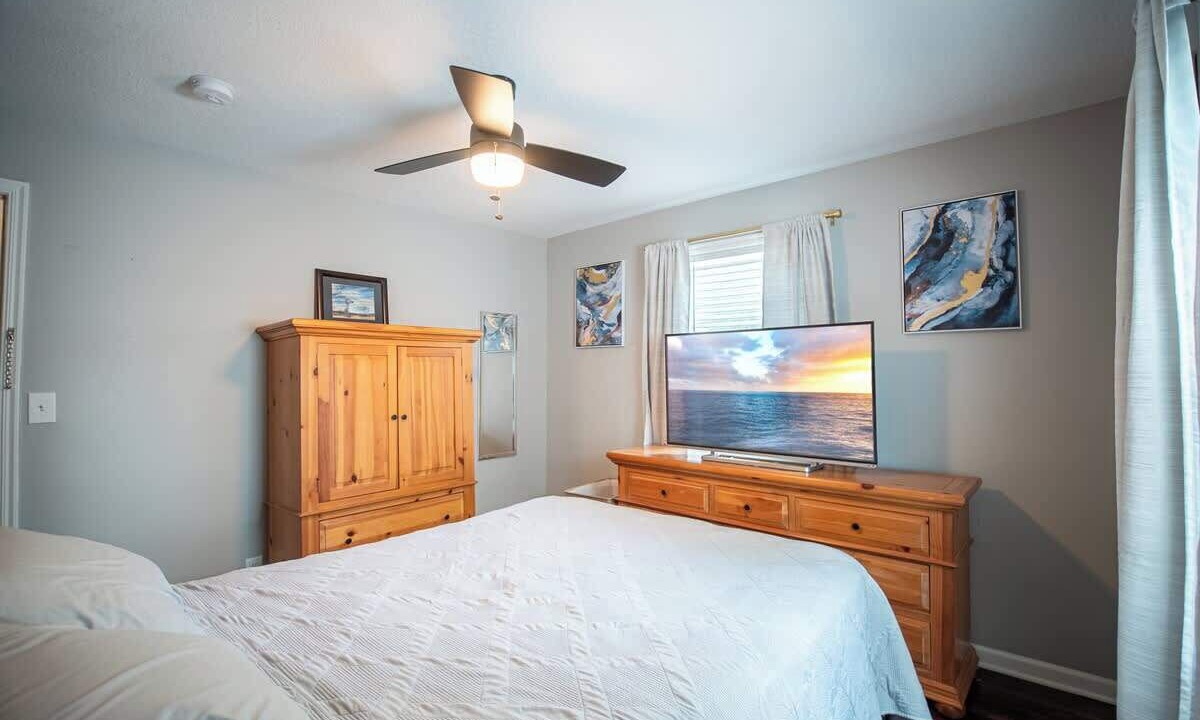 Photo of Bedroom in Rosedale