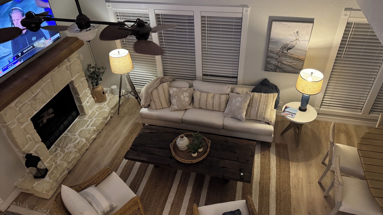 Photo of Livingroom in South Tulsa