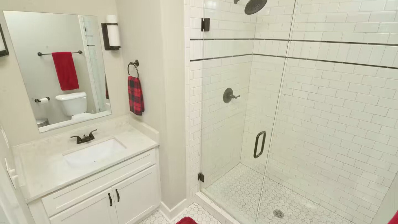Photo of Bathroom in Shelbyville