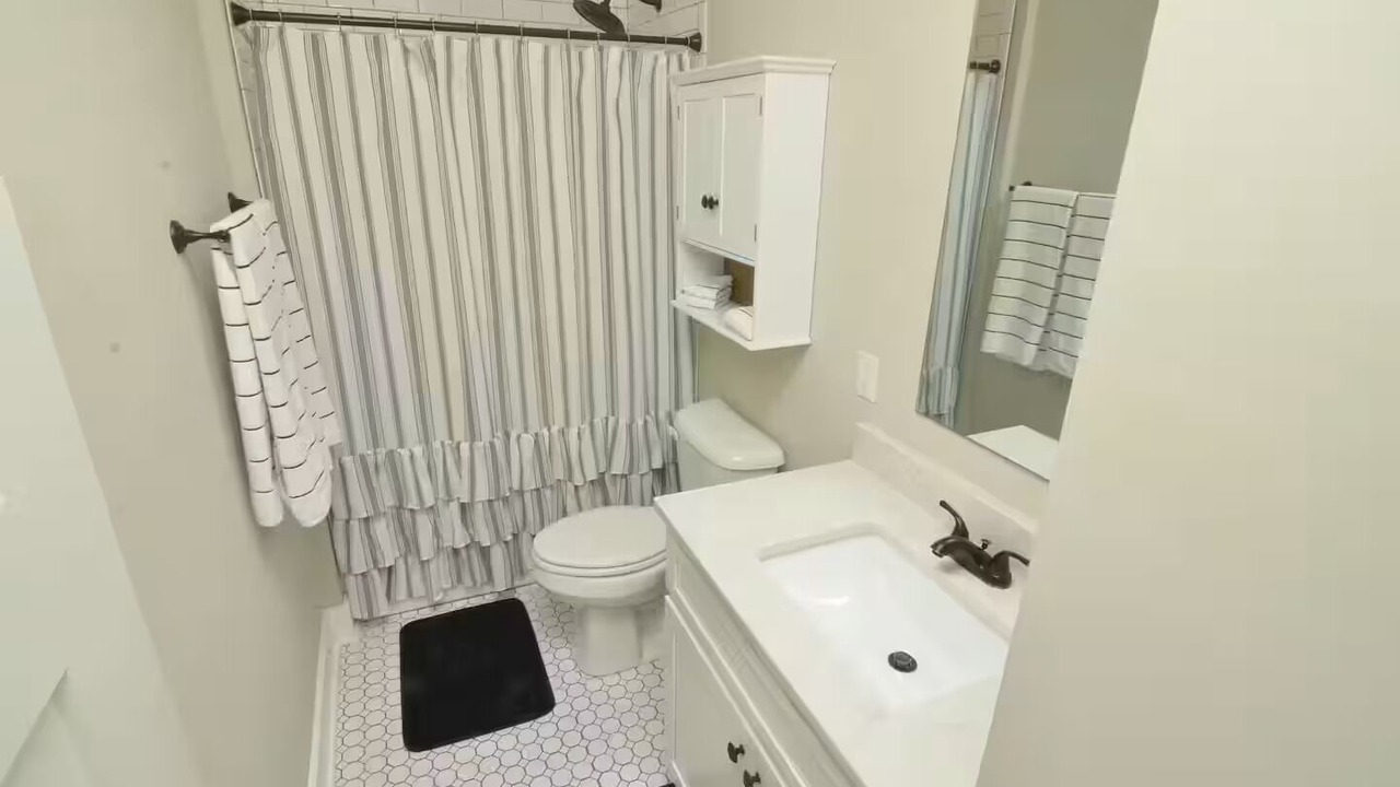 Photo of Bathroom in Shelbyville