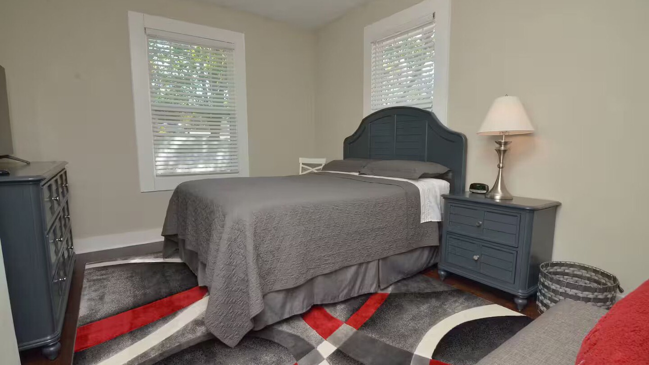 Photo of Bedroom in Shelbyville