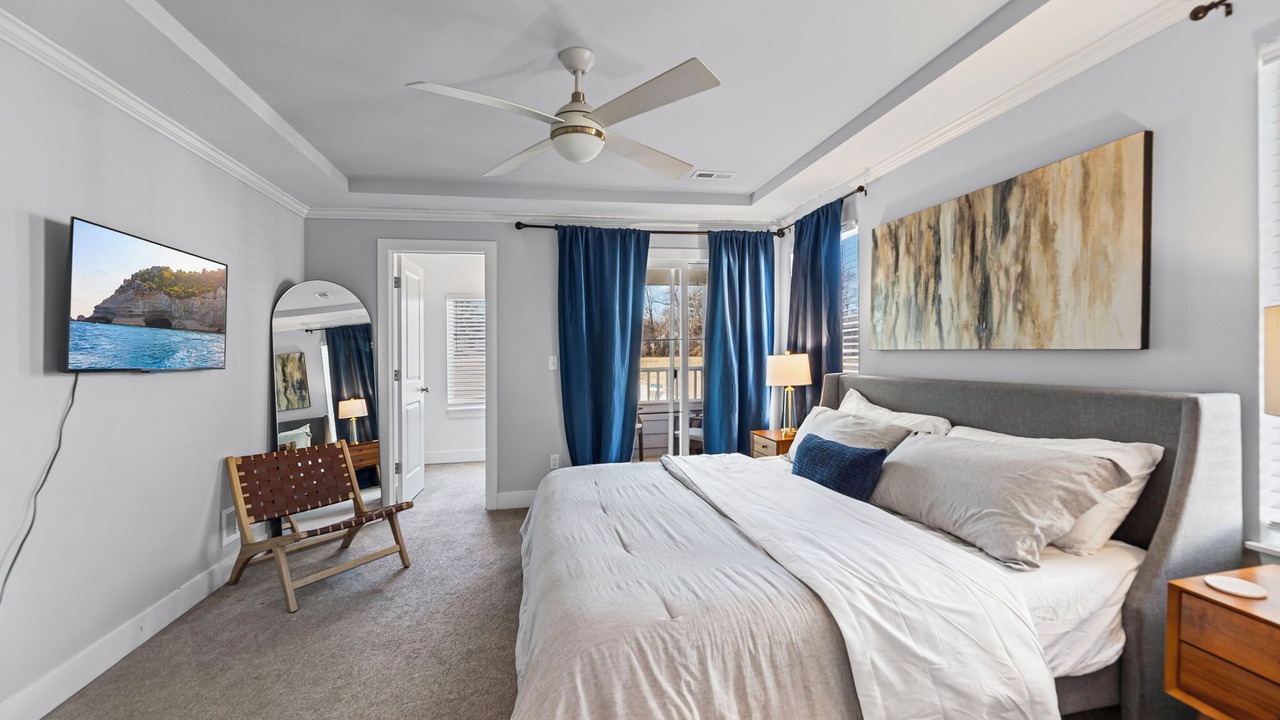 Photo of Bedroom in Raytown