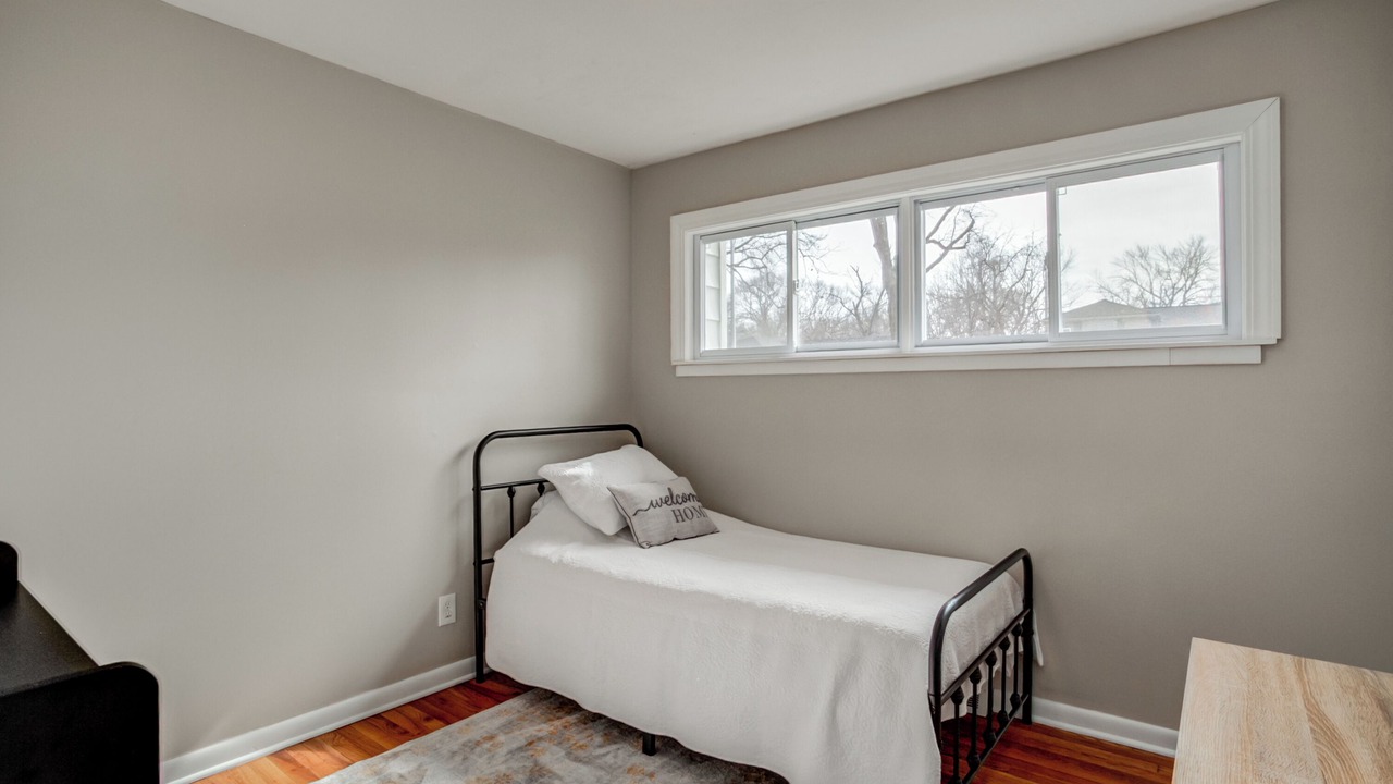 Photo of Bedroom in Lenexa
