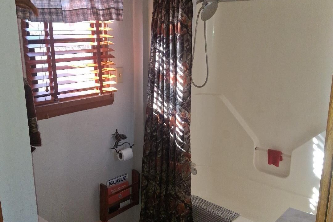 Photo of Bathroom in Eufaula