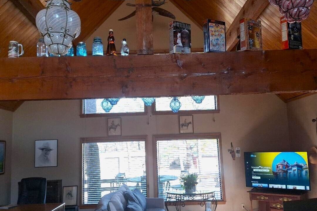 Photo of Livingroom in Eufaula