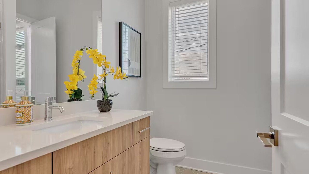 Photo of Bathroom in Corinne Place