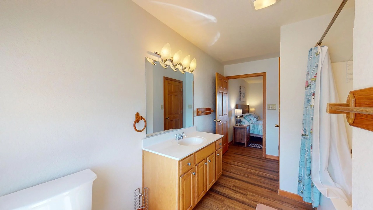 Photo of Bathroom in Brigands' Bay
