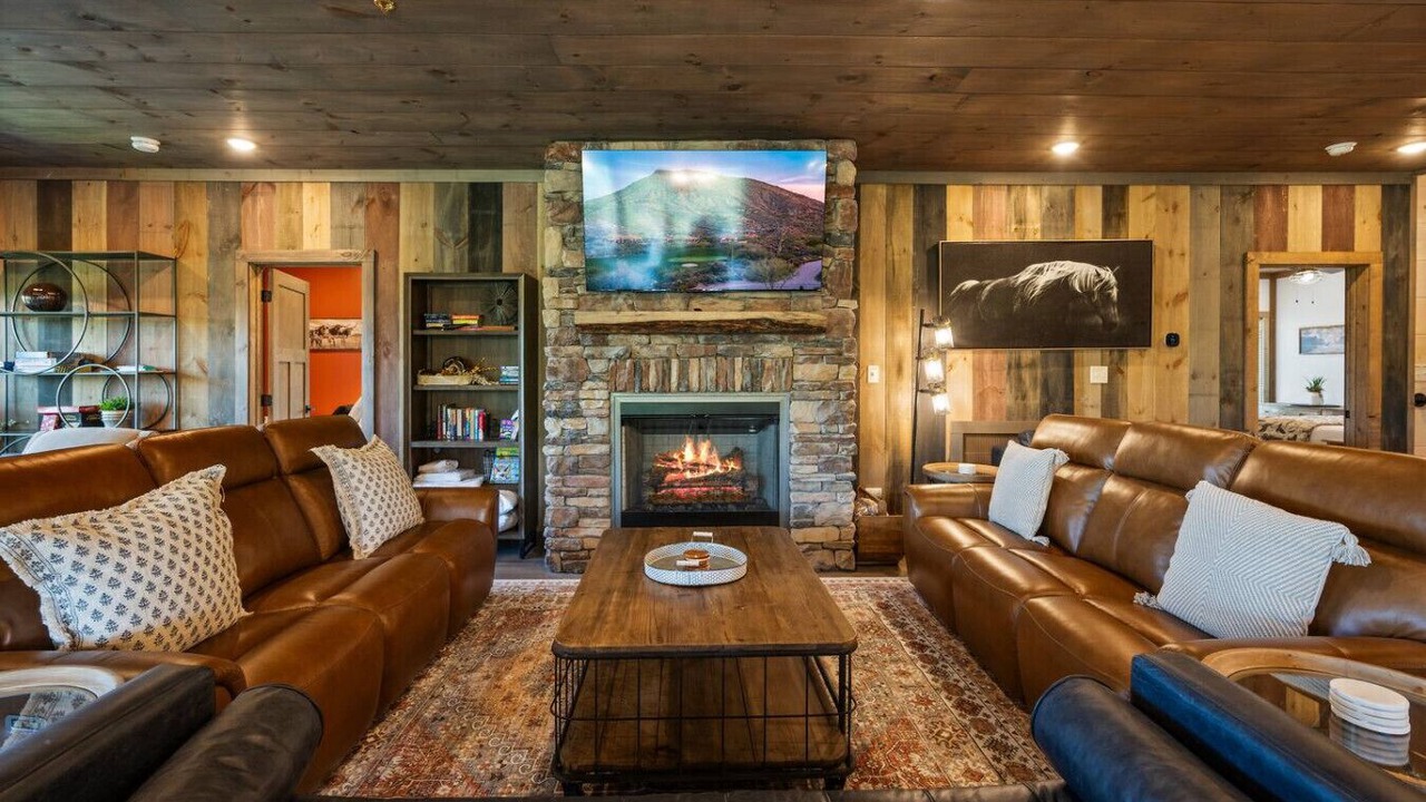 Photo of Livingroom in Gatlinburg - Pigeon Forge