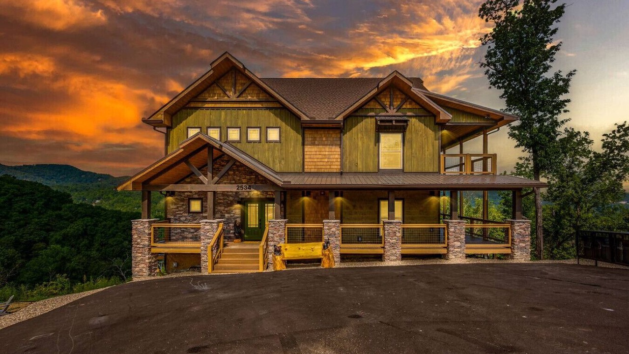 Photo of Outdoor in Gatlinburg - Pigeon Forge