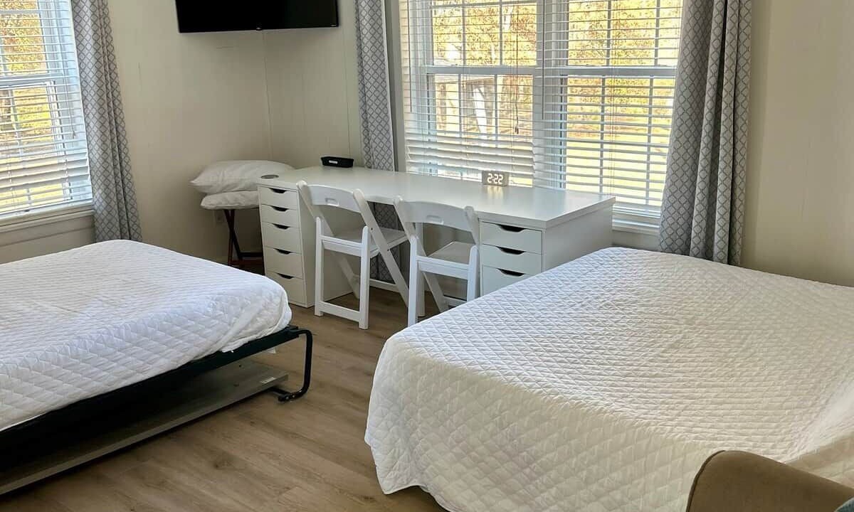Photo of Bedroom in Mantachie