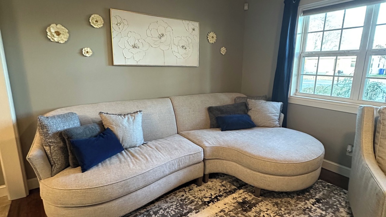 Photo of Livingroom in Broken Arrow