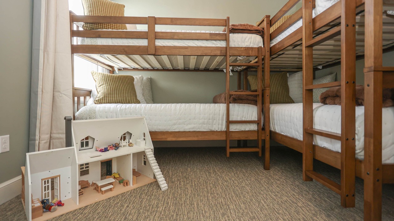 Photo of Bedroom in Eufaula